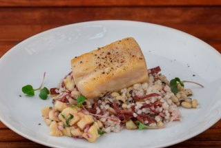 Pirarucu com baiao de dois