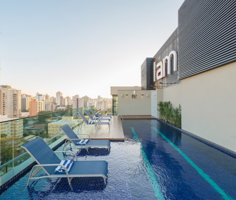 Piscina na cobertura